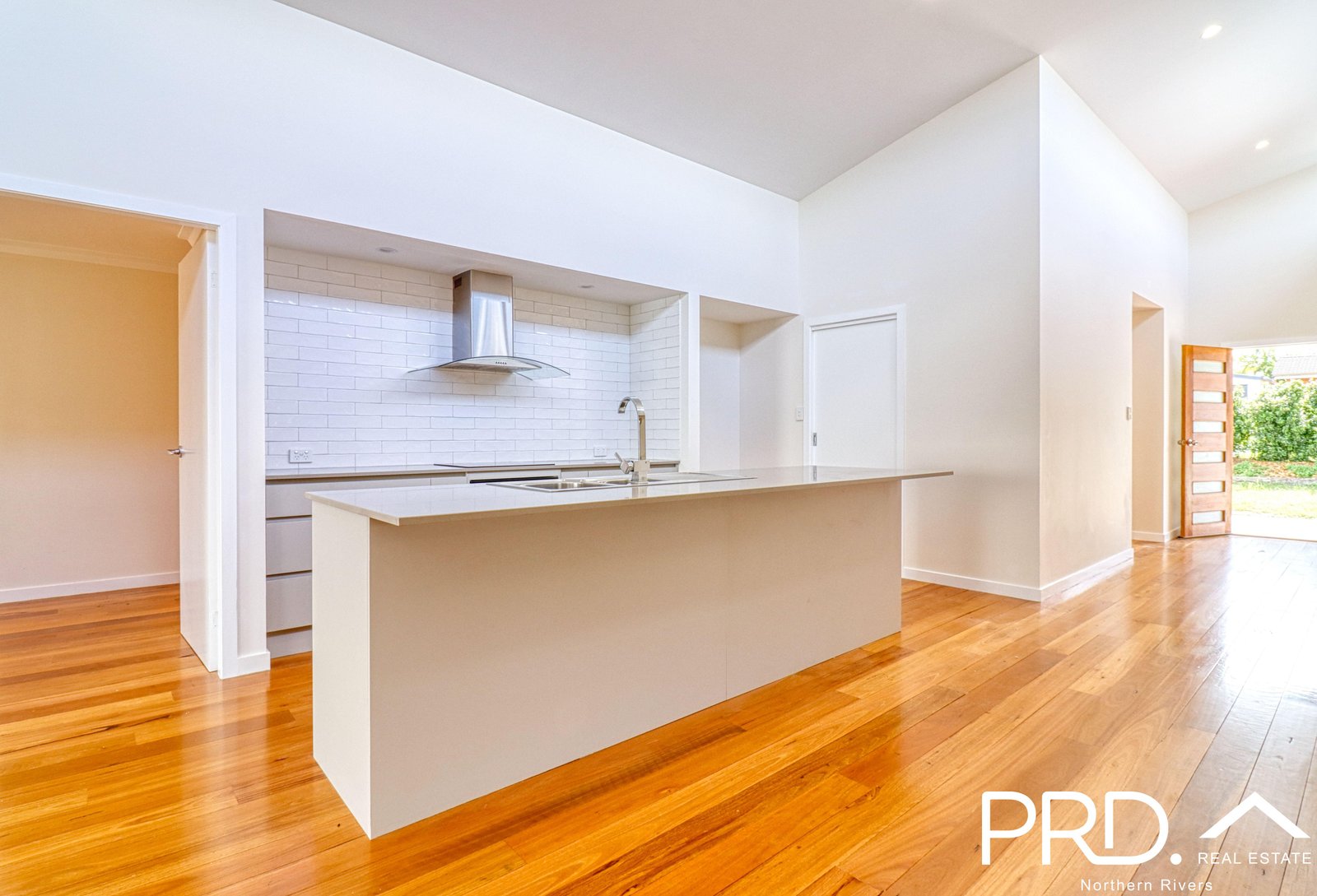 29 Dean Street CASINO 3