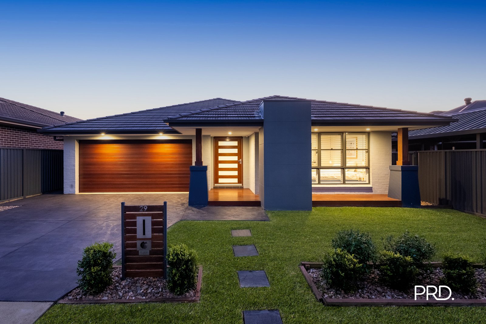 29 Deerubbin Drive GLENMORE PARK 1