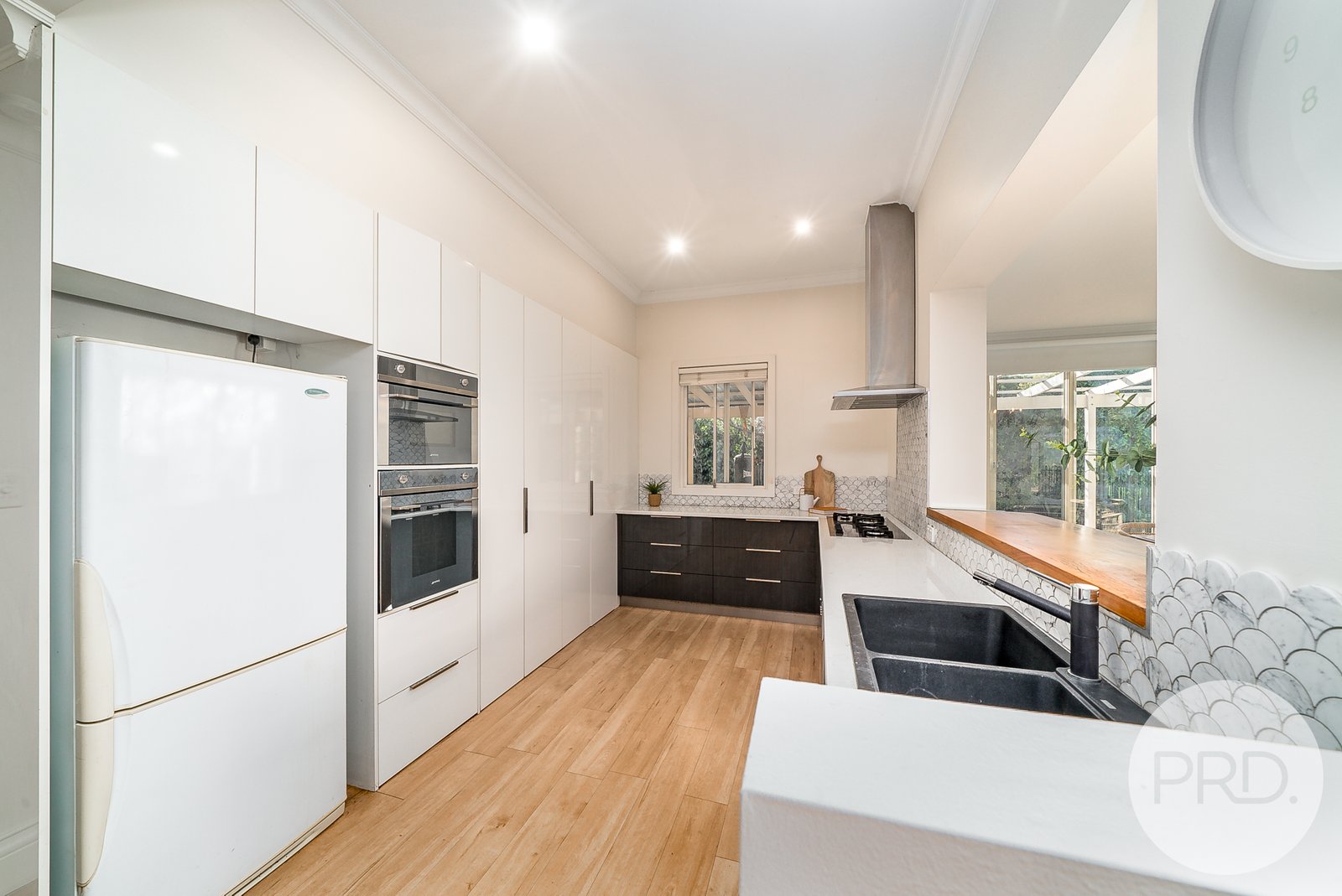 29 Dobbs Street WAGGA WAGGA 4