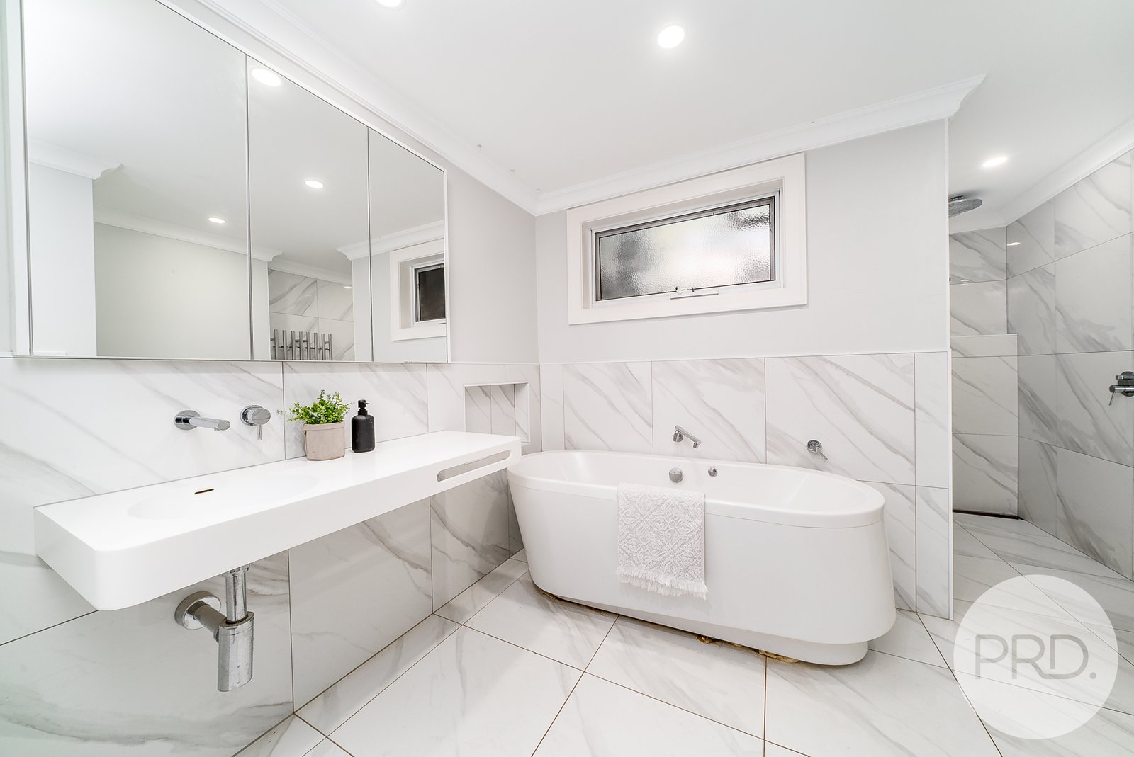 29 Dobbs Street WAGGA WAGGA 13