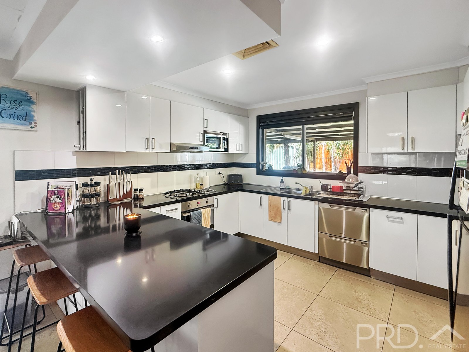 29 Dolphin Way BULGARRA 2