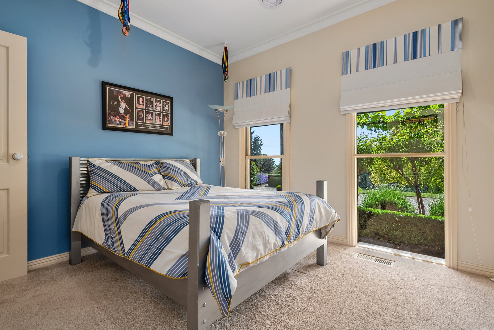 Real Estate and Property in 29 Dons Road, Newham, VIC