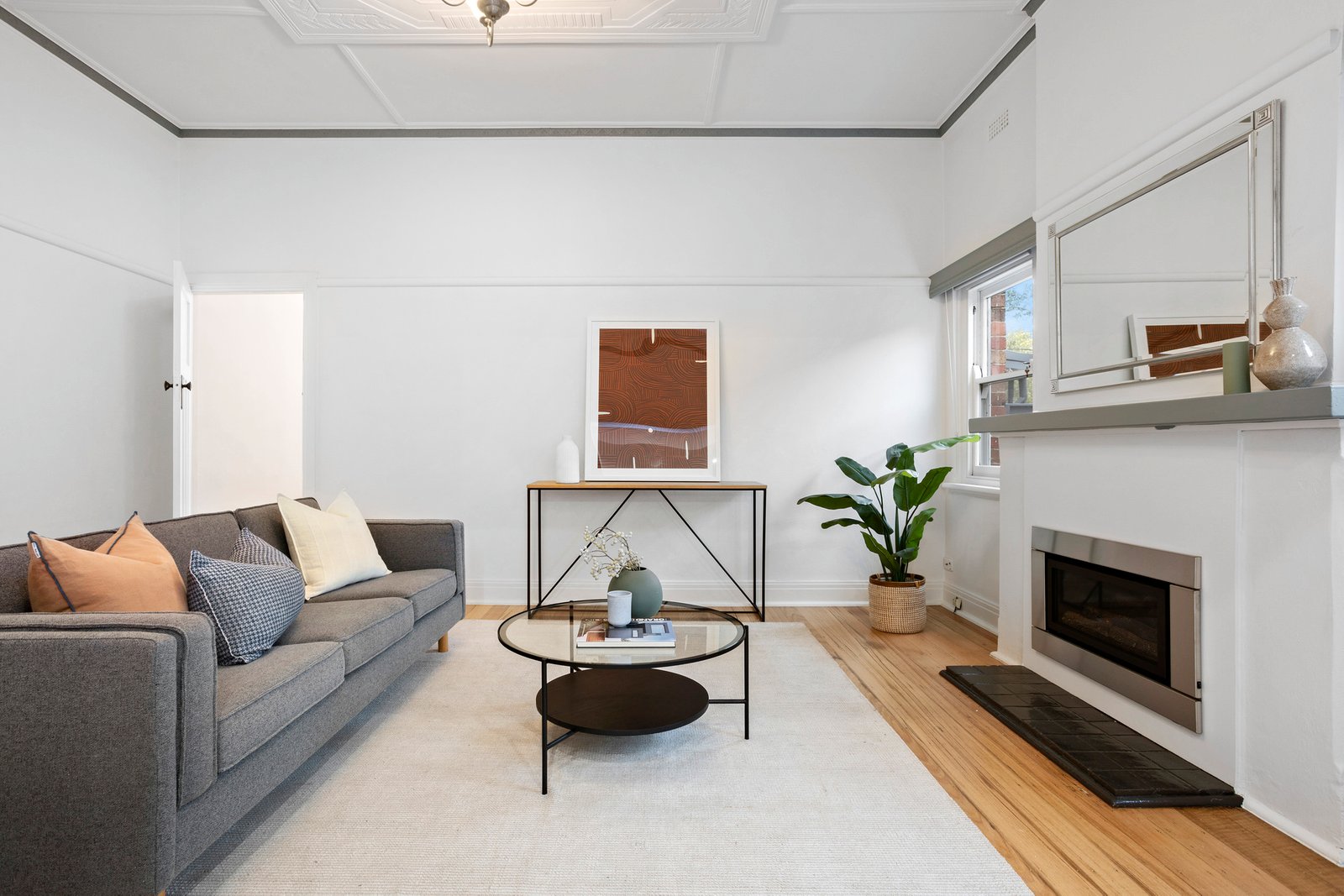 Real Estate and Property in 29 Dover Street, Caulfield South, VIC