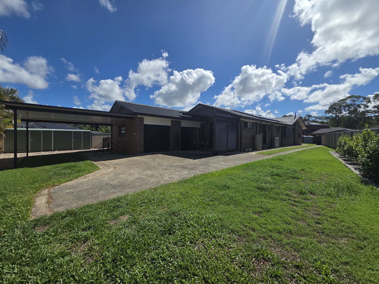 29 Dromana Crescent HELENSVALE 21