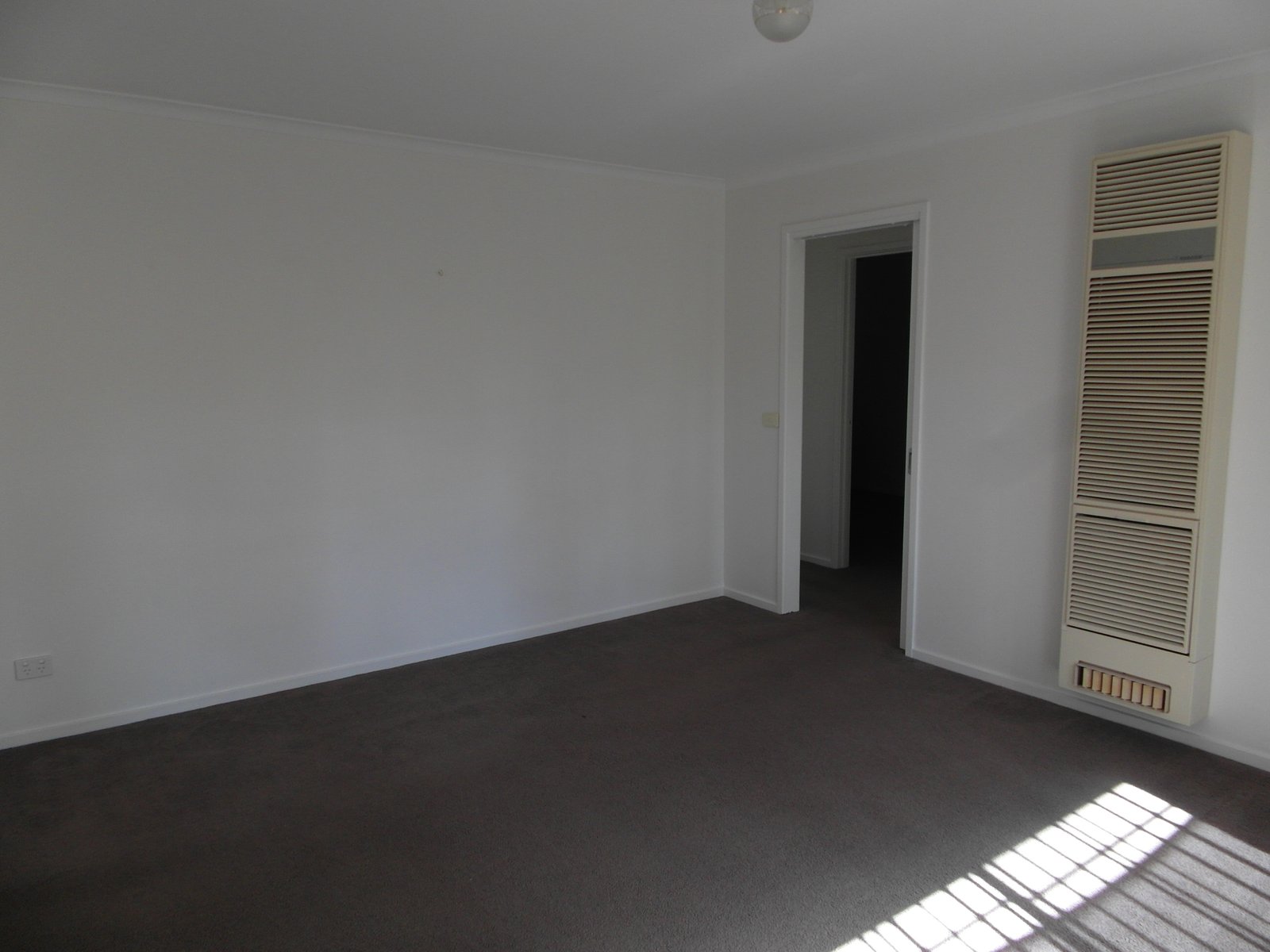 Gallery: 2/9 Drysdale Avenue