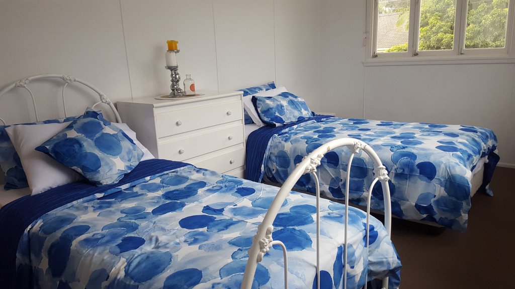 29 Elanora Drive BURLEIGH HEADS 4