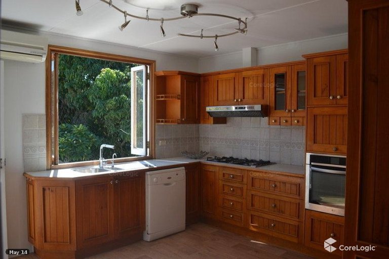 29 Elanora Drive BURLEIGH HEADS 6