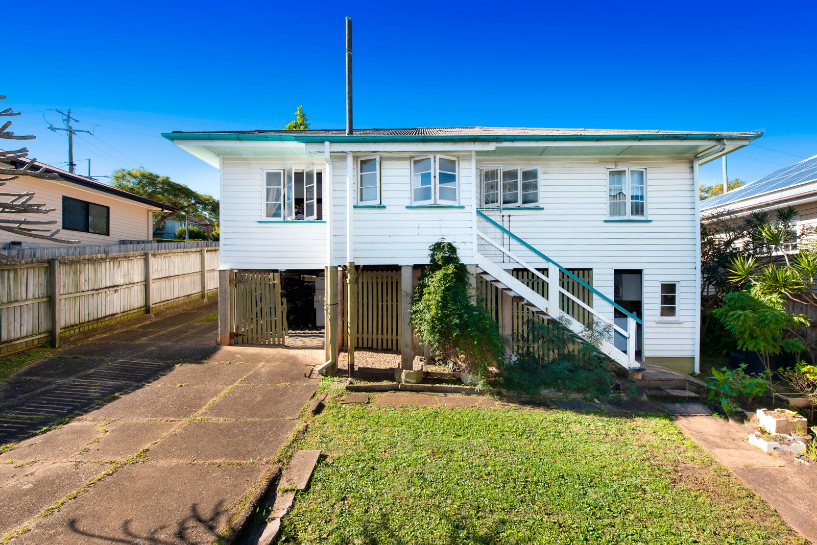 29 Emma Street, Holland Park West QLD 4121