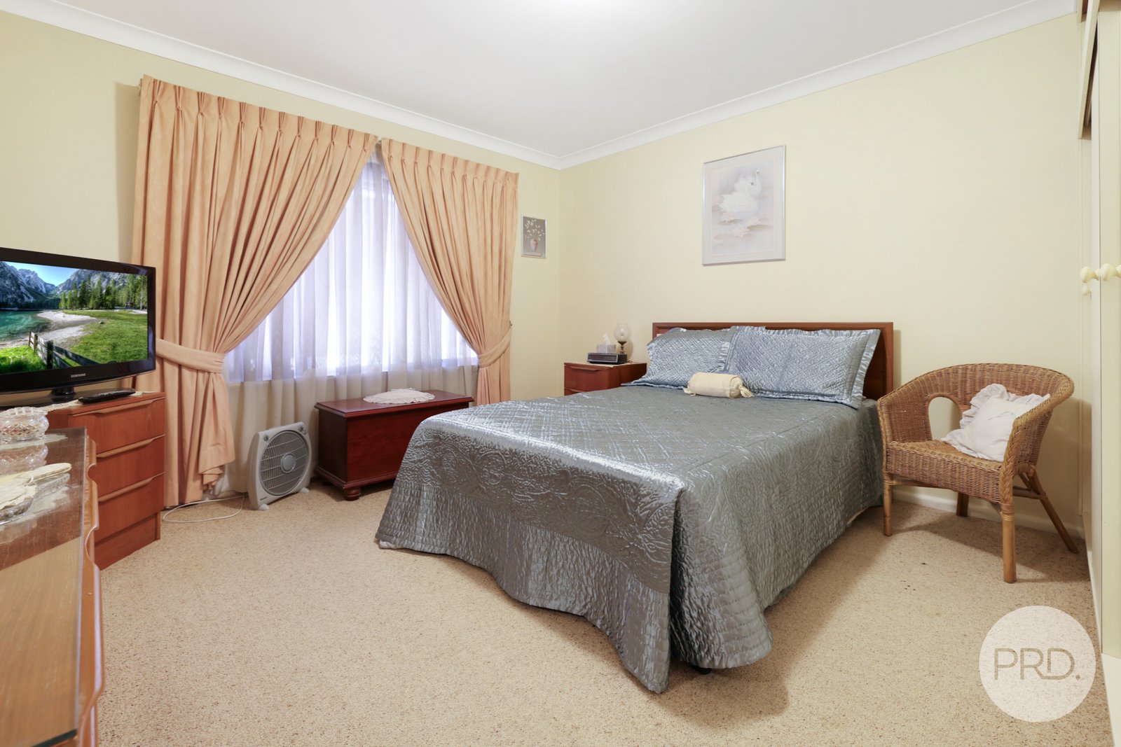 29 Erwin Street TAMWORTH 11