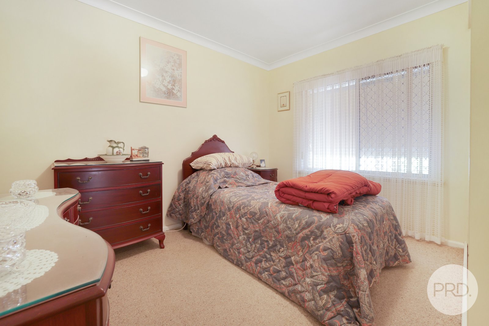 29 Erwin Street TAMWORTH 12