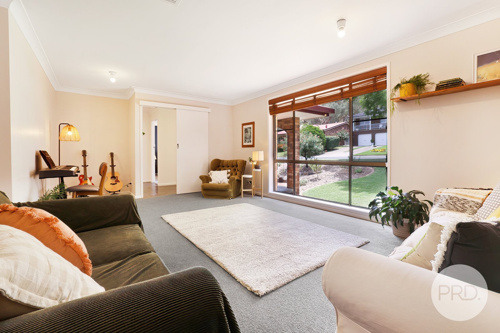 29 Eucalypt Avenue OXLEY VALE 6