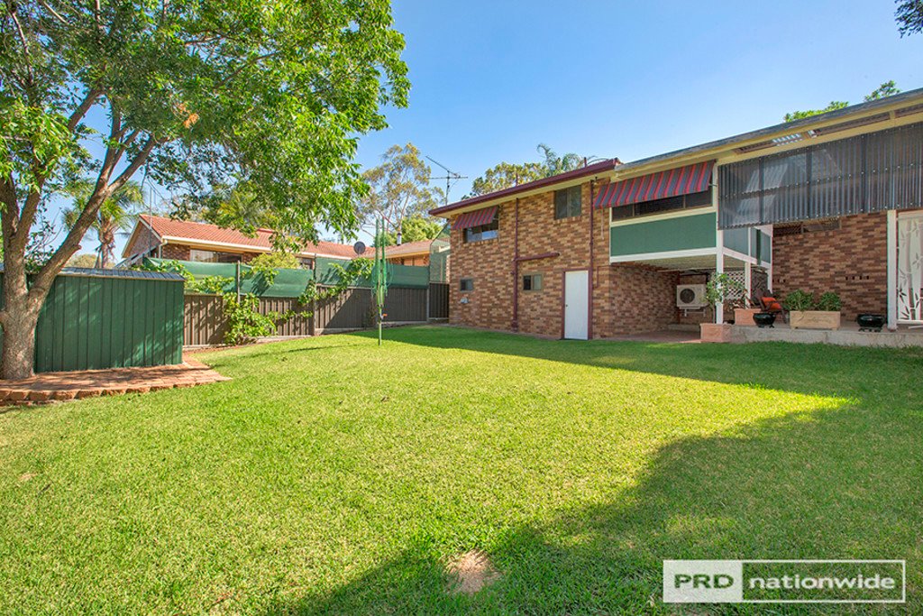 29 Eucalypt Avenue TAMWORTH 17