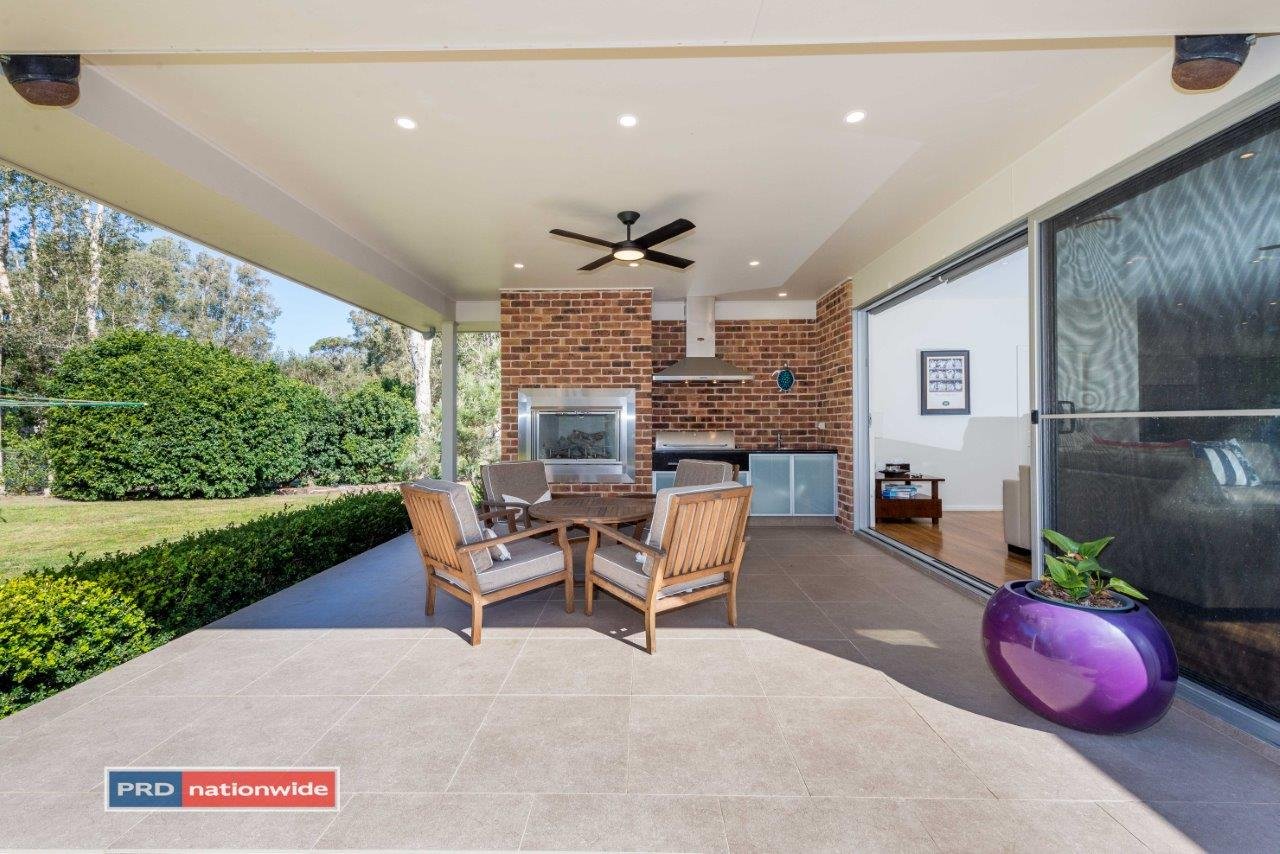 29 Eucalyptus Drive ONE MILE 9