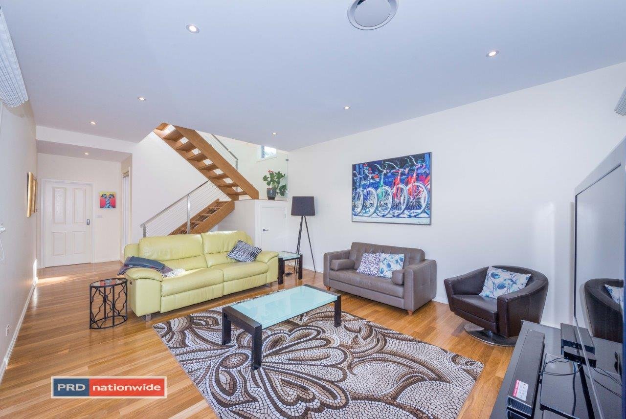 29 Eucalyptus Drive ONE MILE 19