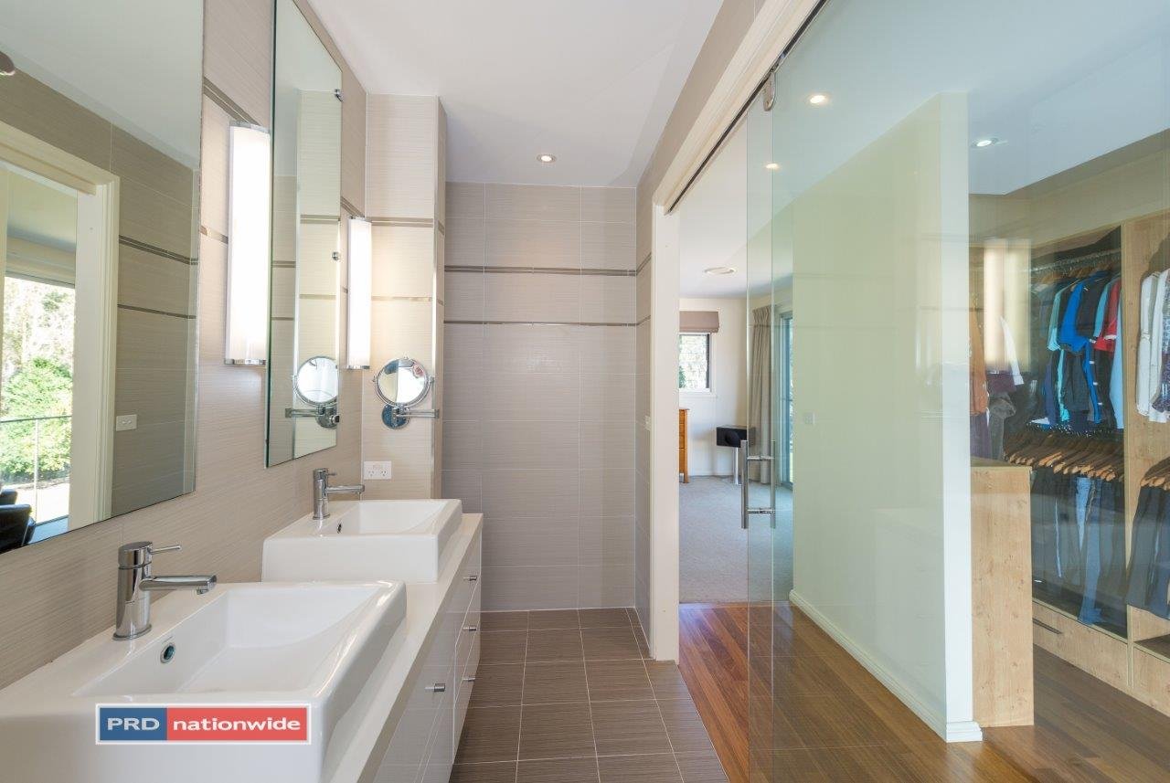 29 Eucalyptus Drive ONE MILE 25