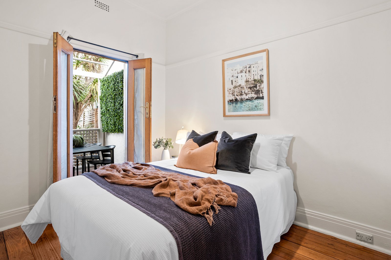 Real Estate and Property in 29 Eumeralla Road, Caulfield South, VIC