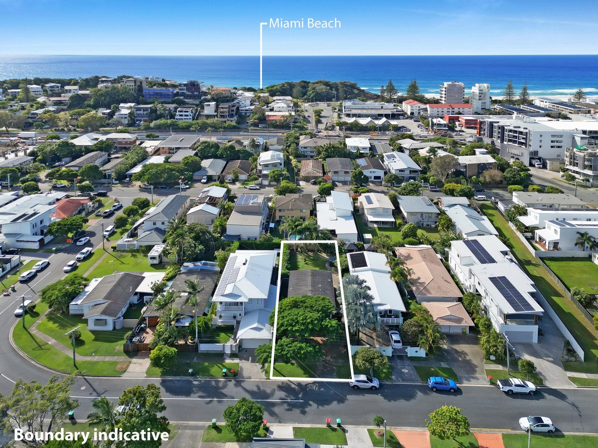 29 Evandale Crescent Miami 1