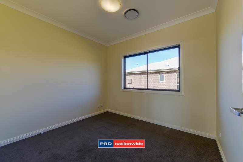 29 Falcon Drive TAMWORTH 7