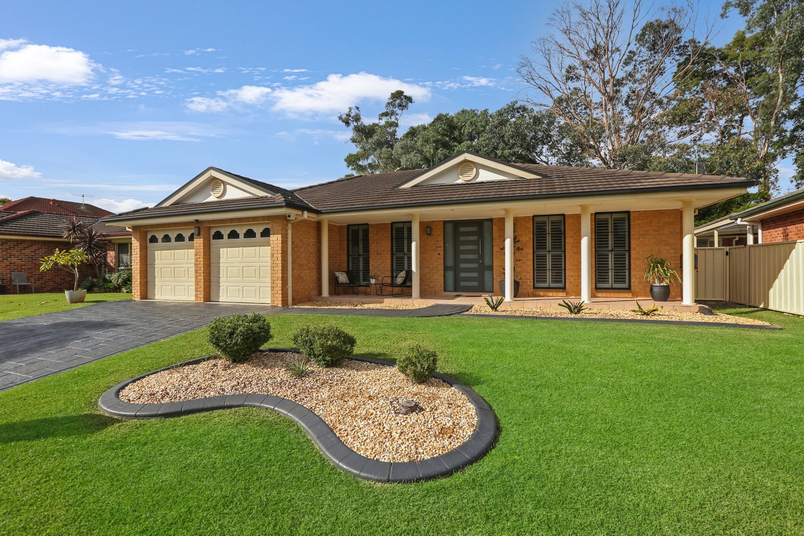 29 Felix Avenue HORSLEY 3