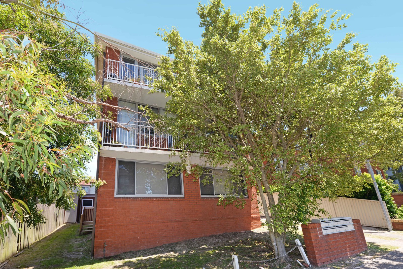 2/9 Flack Avenue HILLSDALE 4