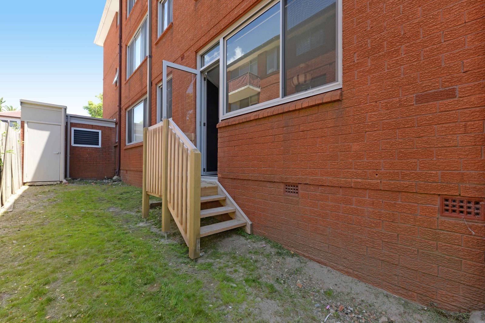 2/9 Flack Avenue HILLSDALE 5