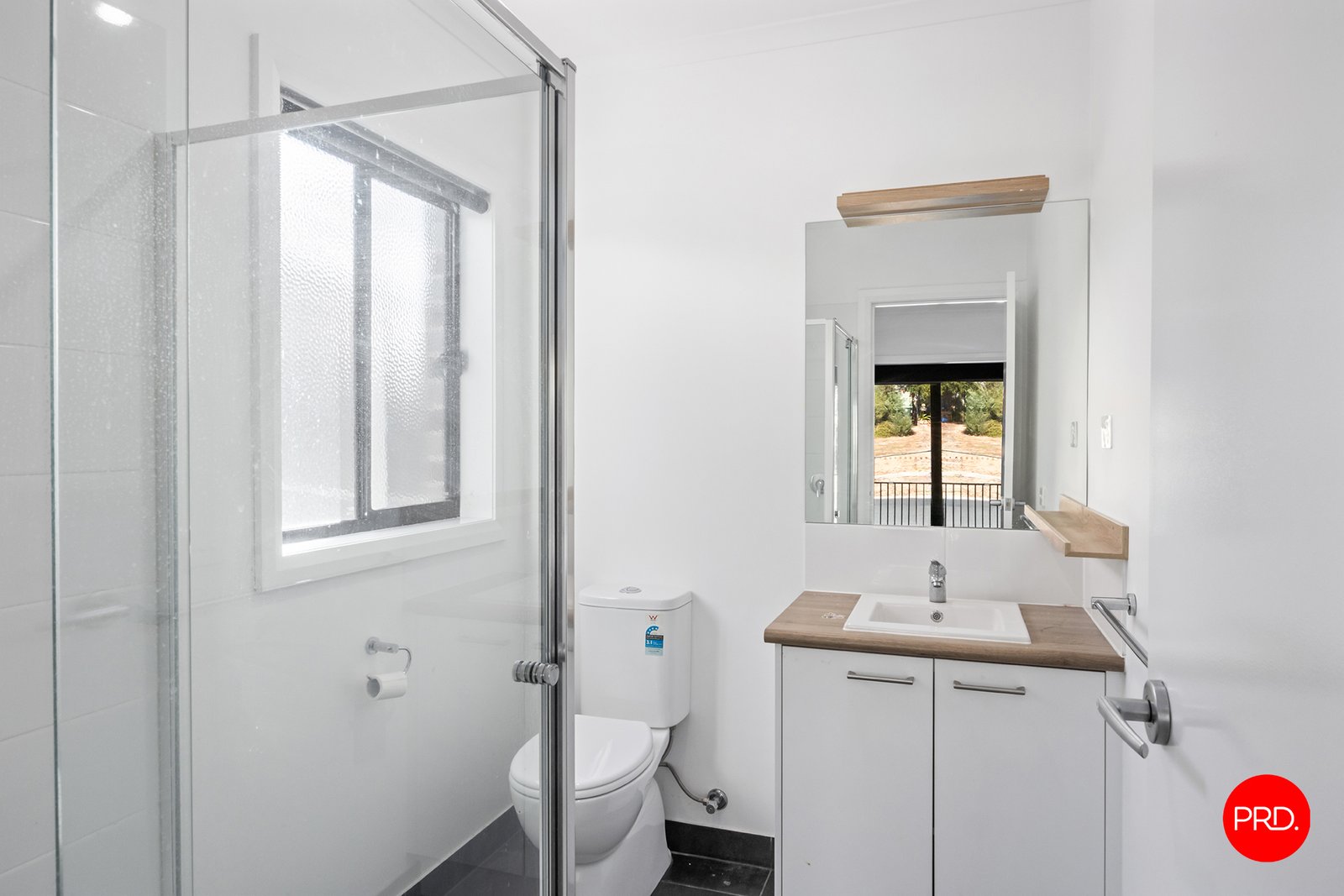 29 Friswell Avenue FLORA HILL 6