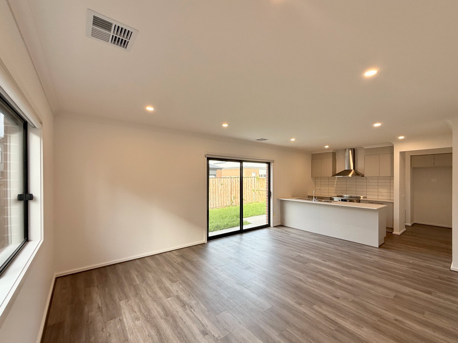 Gallery: 29 Frost Drive