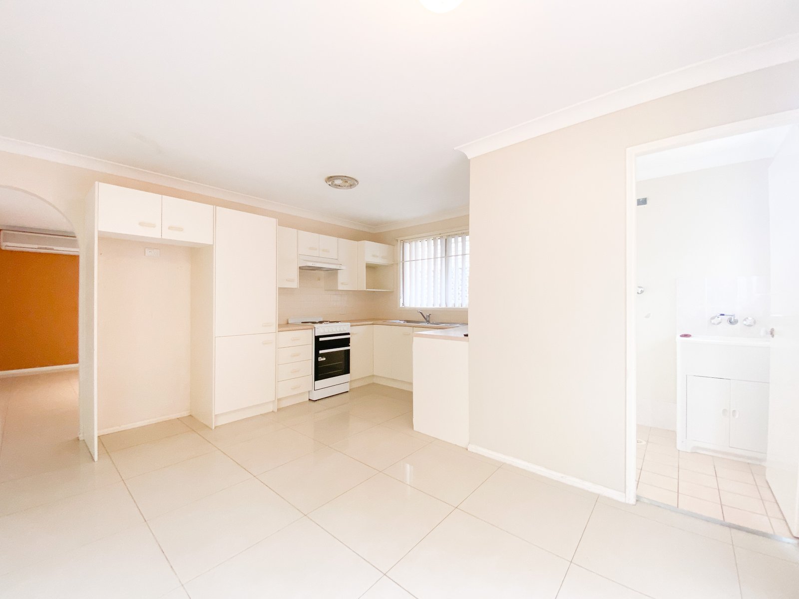 29 Government Rd  SHOAL BAY 2
