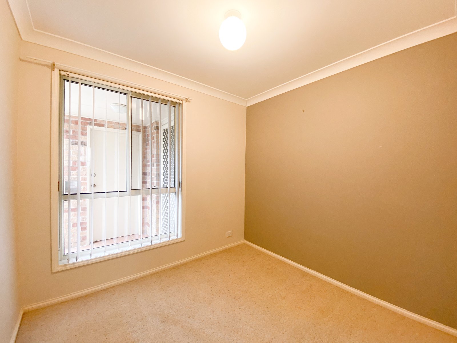 29 Government Rd  SHOAL BAY 12