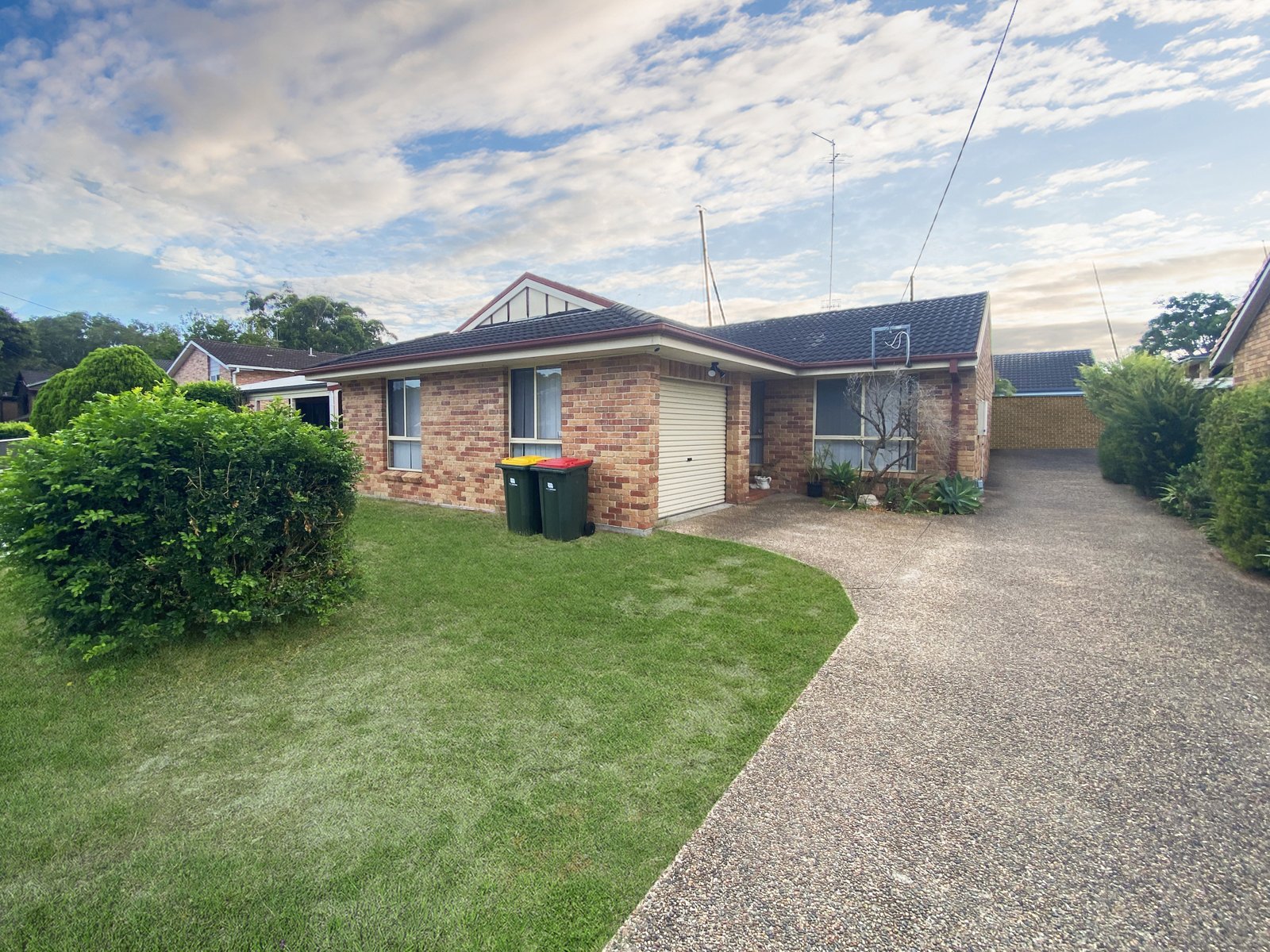 29 Government Rd  SHOAL BAY 17