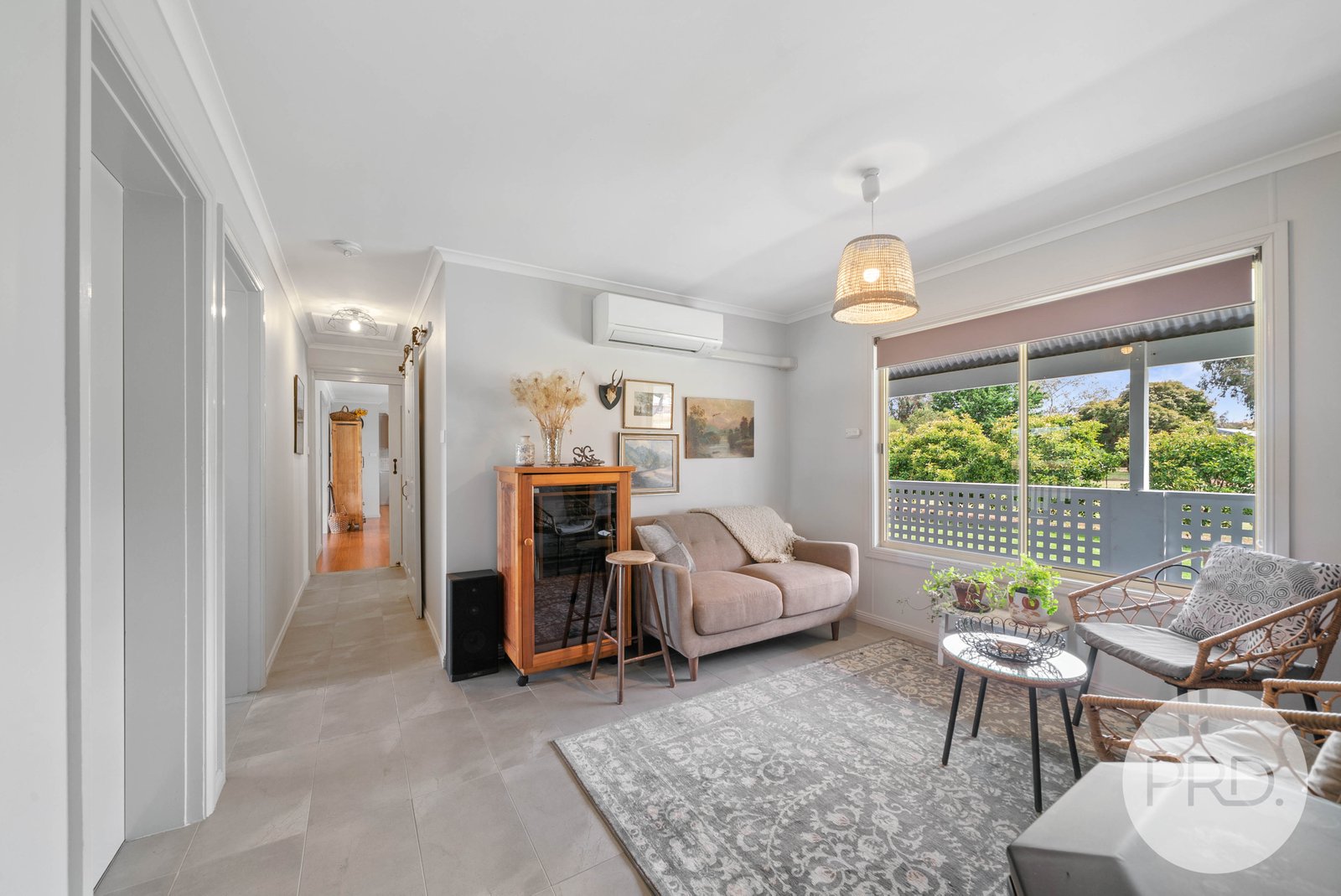 29 Gundagai Street WANTABADGERY 9