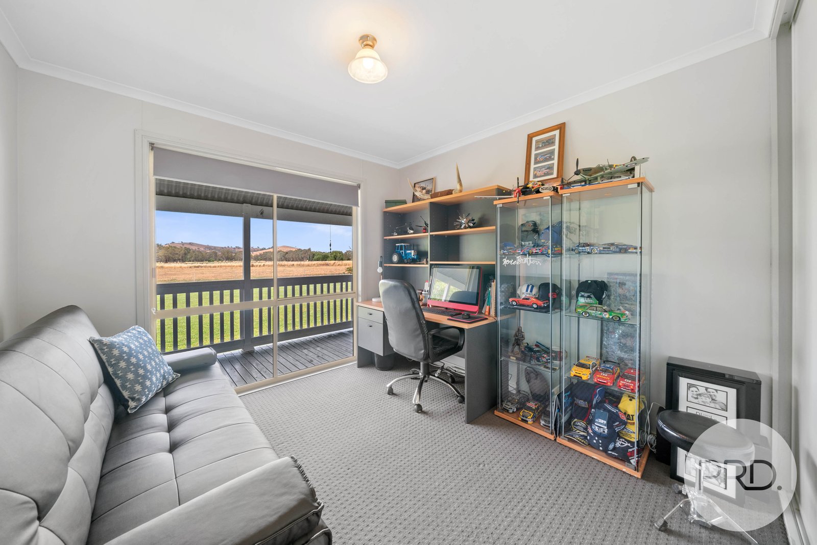29 Gundagai Street WANTABADGERY 11