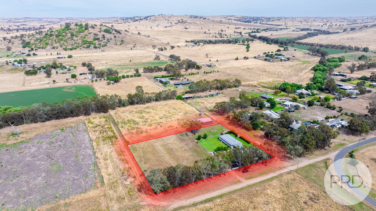 29 Gundagai Street WANTABADGERY 25