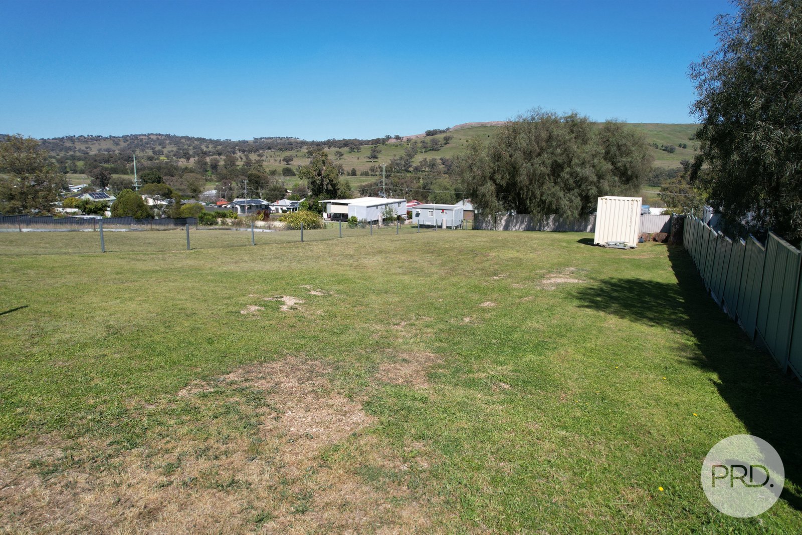 29 Hall Street WILLOW TREE 12