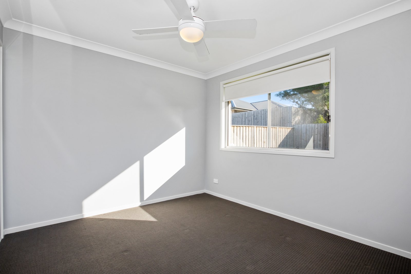 29 Harrop Parade THORNTON 20