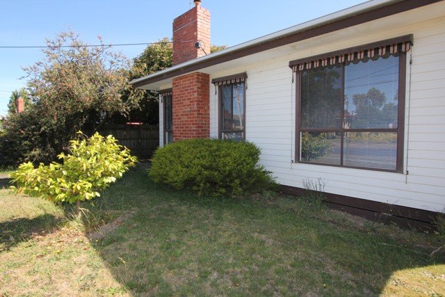 29 Hazel Road WENDOUREE 1