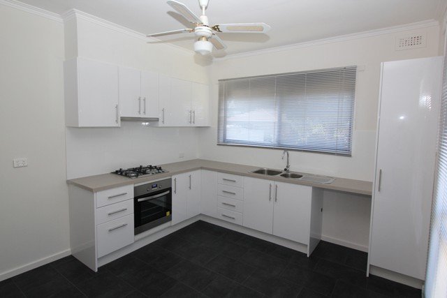 29 Hazel Road WENDOUREE 4