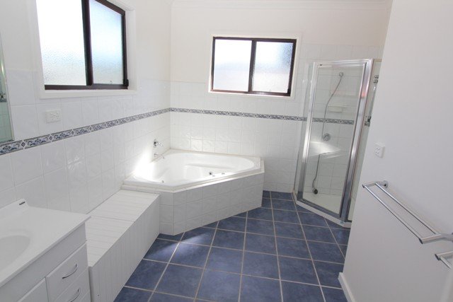 29 Hazel Road WENDOUREE 9