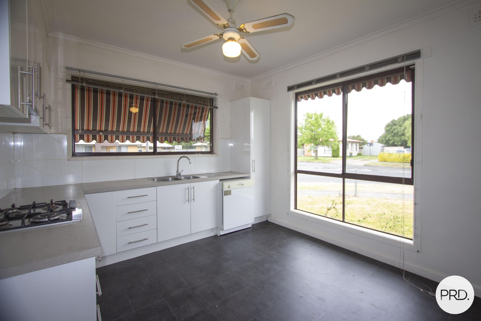 29 Hazel Road WENDOUREE 3