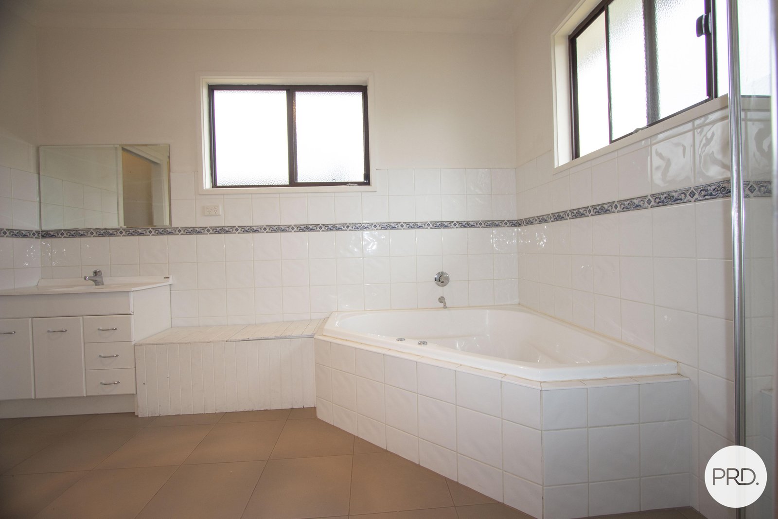 29 Hazel Road WENDOUREE 9