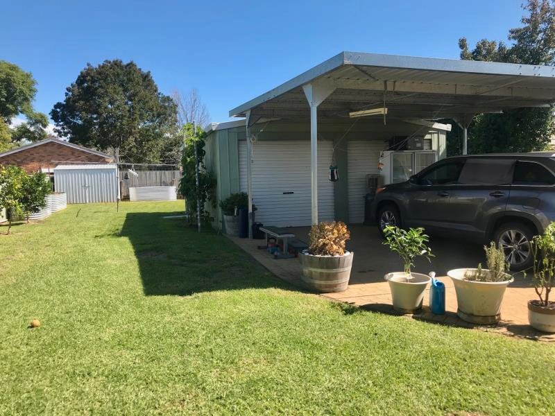 29 Hercules Street TAMWORTH 9