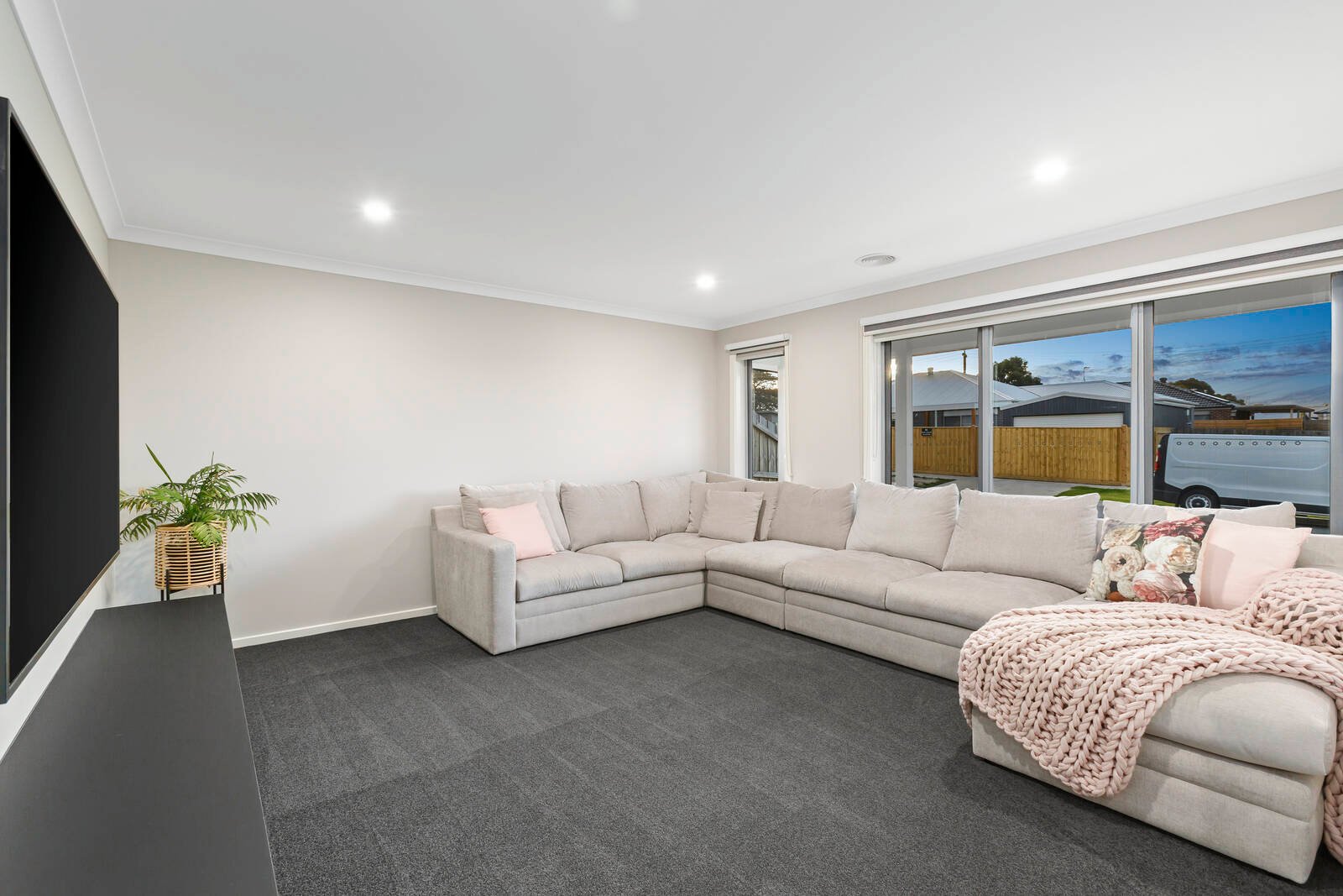 Real Estate and Property in 29 Heritage Mews, Drysdale, VIC