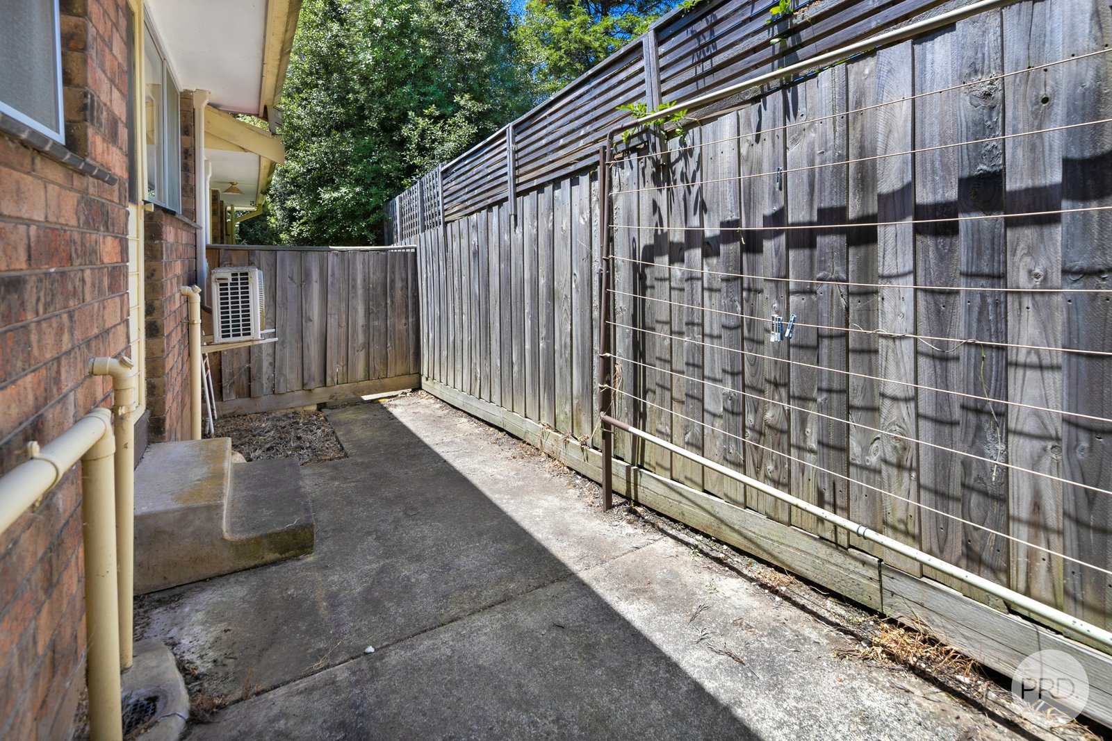 2/9 Hermitage Avenue MOUNT CLEAR 9