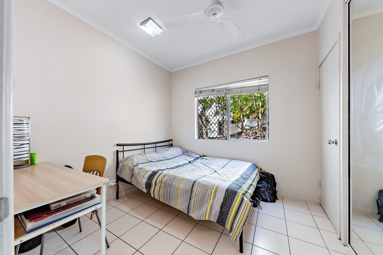 2/9 Hermitage Drive AIRLIE BEACH 8