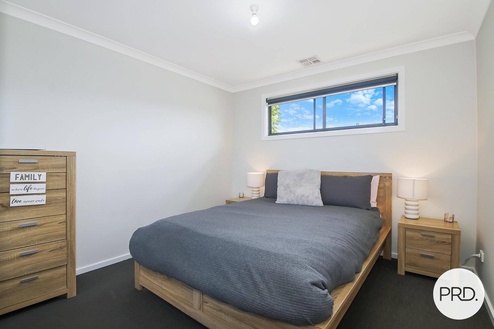 29 Hickory Street THURGOONA 9