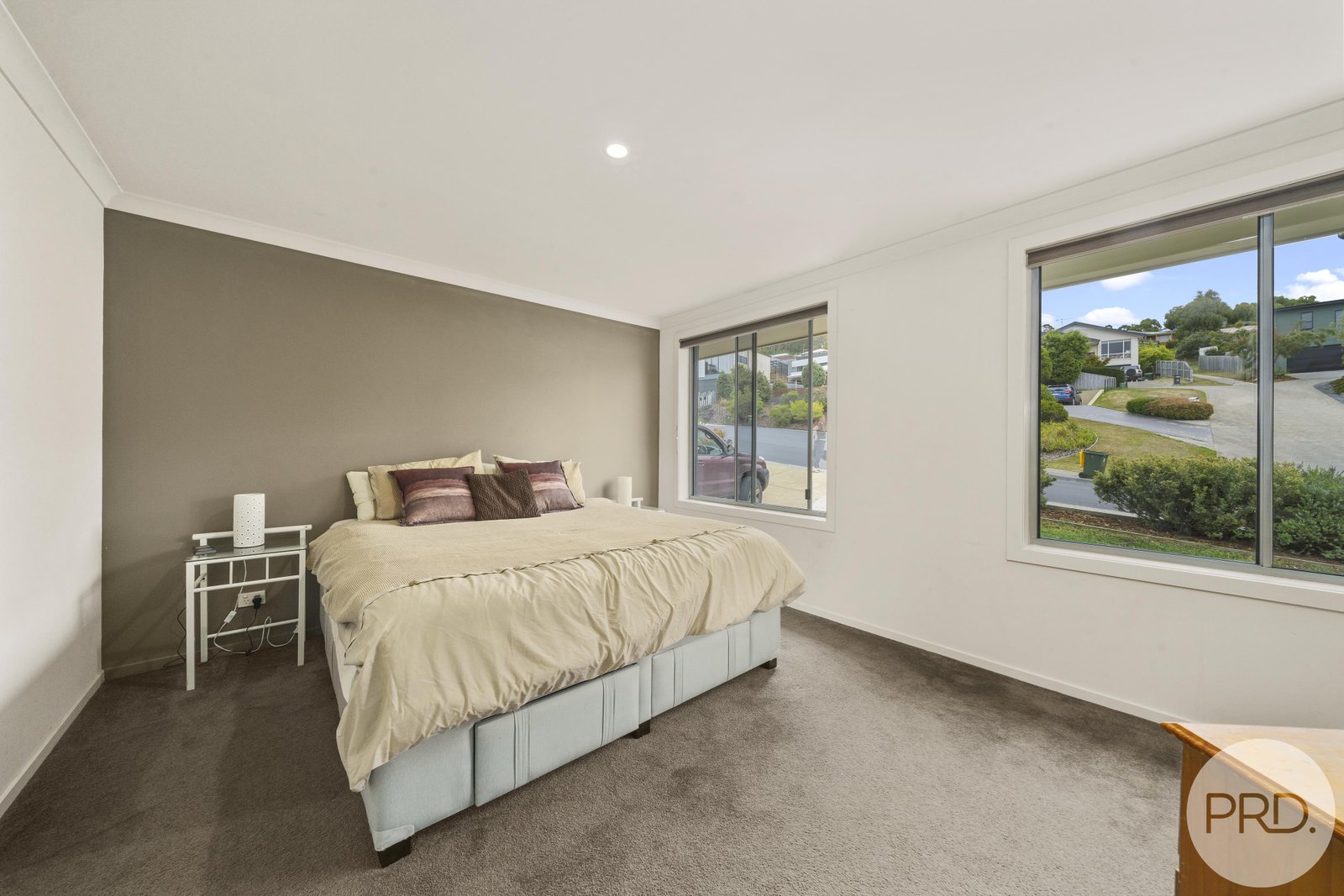 29 Hillside Drive BLACKMANS BAY 6