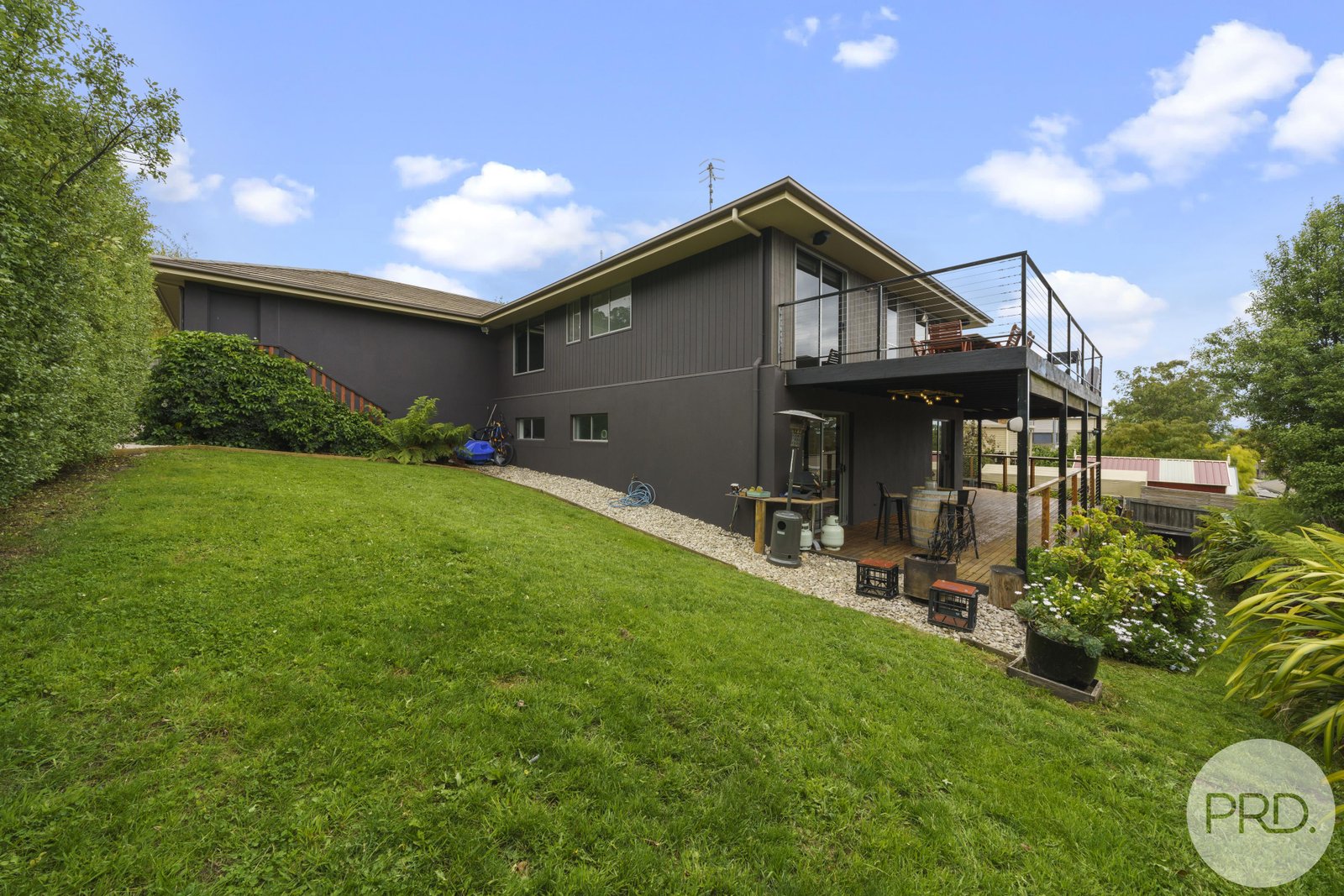 29 Hillside Drive BLACKMANS BAY 23