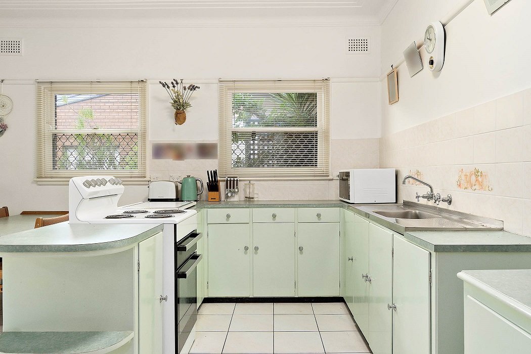 29 Hillview Street SANS SOUCI 4