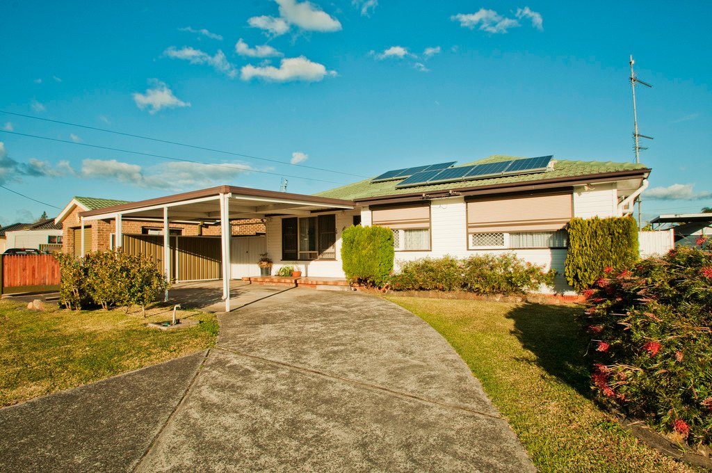 29 Howell Avenue KANAHOOKA 1