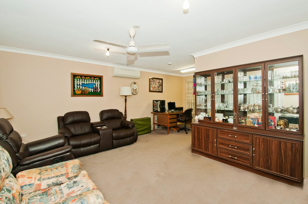29 Howell Avenue KANAHOOKA 2